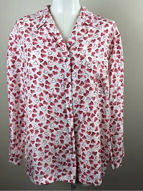WinterSilks White 100% Silk Blouse with Red Heart Print Button Down Preppy